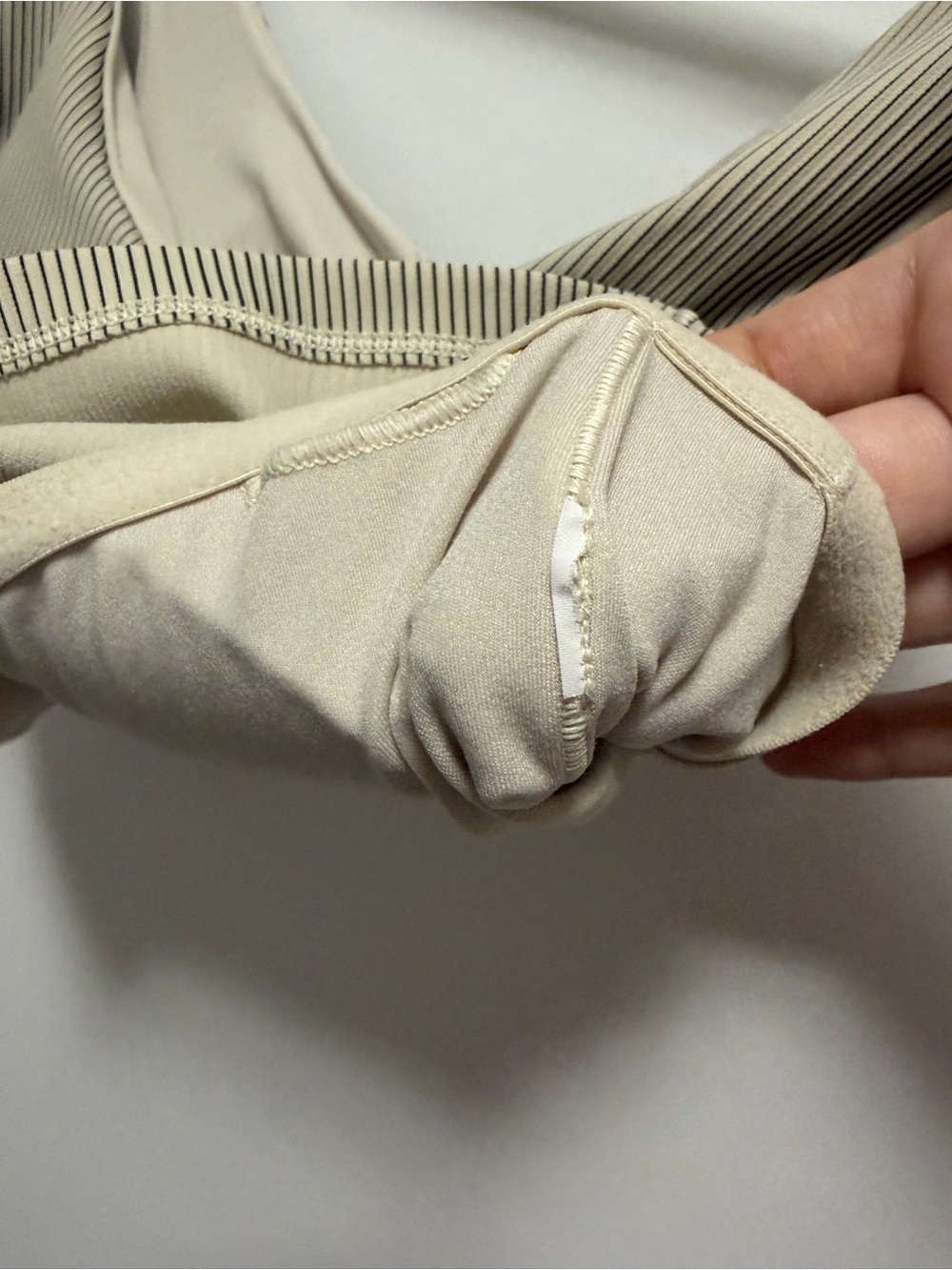 OFFLINE by Aerie Stripe Rib Ruched Low Key Sports Bra Women’s Size Medium - Picture 4 of 4